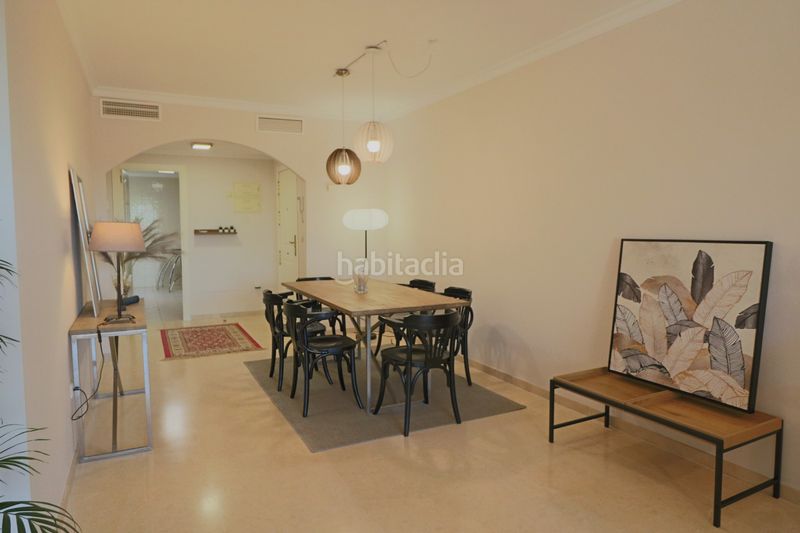 Foto 0acd5cdd-8fd6-44bb-9665-2e09ba7588c5. Apartament amb aparcament piscina a Casco Antiguo Marbella