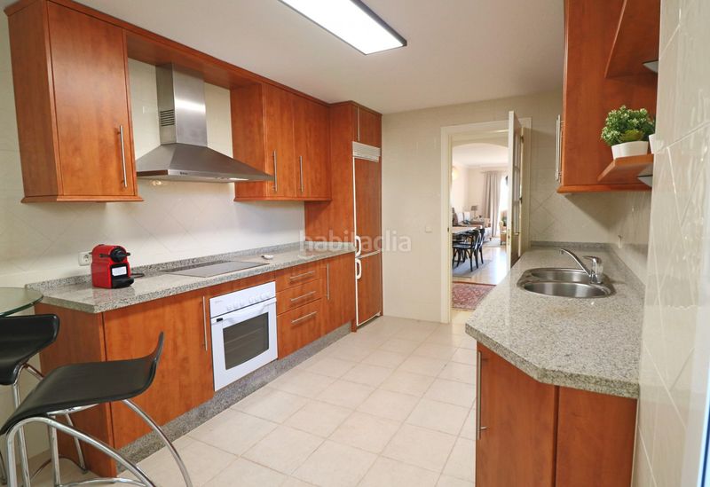Foto 18696b0a-1aee-4ae2-9d69-277d676182e5. Apartament amb aparcament piscina a Casco Antiguo Marbella