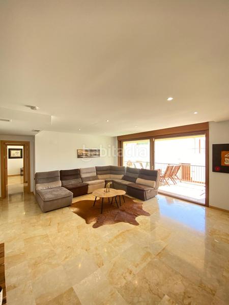 Foto 3c6e871e-b4fa-4a4c-ad6d-bcf54850cd22. Lloguer apartament amb calefacció aparcament piscina a Marbella
