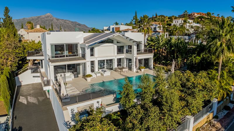 Foto da05dfbe-a88b-4b58-8fdc-0ab675a574f3. Casa amb aparcament piscina a Casco Antiguo Marbella