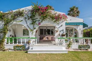 Maison à Centro. Villa en venta en estepona