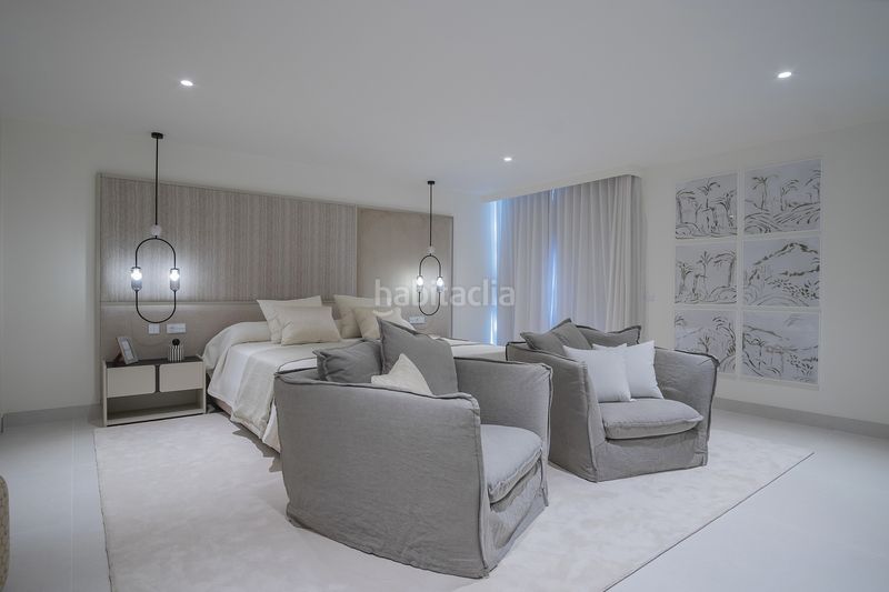 Foto 4c7009ba-c7aa-4830-95d0-80a9bf3c37cc. Casa vida costera sofisticada villa de 5 dormitorios en Marbella