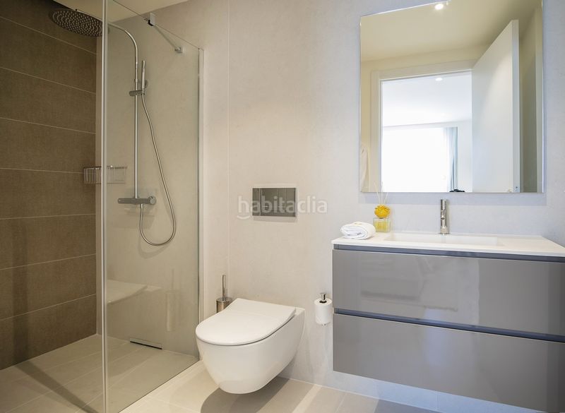 Foto a34b175e-77bb-4621-858b-7659962f8bf7. Casa vida costera sofisticada villa de 5 dormitorios en Marbella