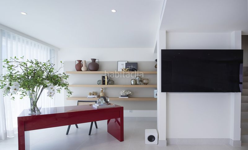 Foto a8b89ba8-4560-4054-9228-7513a9a7ff16. Casa vida costera sofisticada villa de 5 dormitorios en Marbella