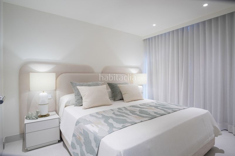 Foto ebe96e77-5a6d-4c94-98ab-546b2115a3f3. Casa vida costera sofisticada villa de 5 dormitorios en Marbella