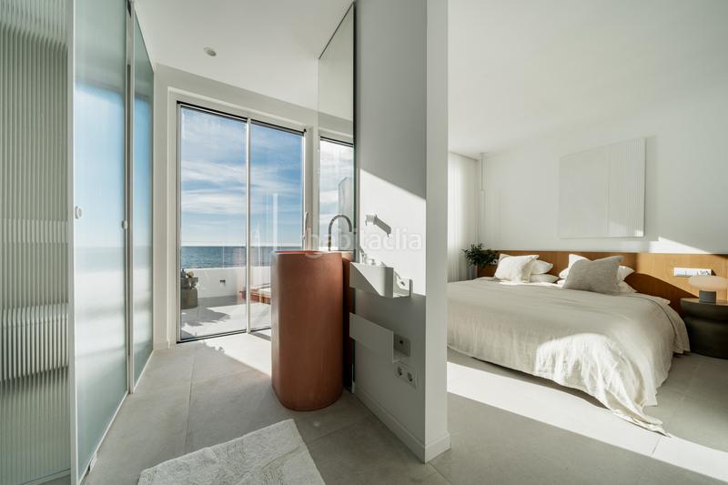 Foto 46677b79-582b-4dd7-9757-3e946aa66778. Haus mit parking pool in Playa Bajadilla - Puertos Marbella