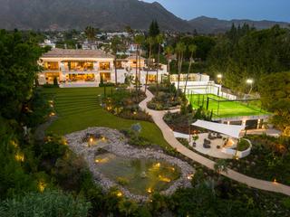Casa a Puente Romano. Exclusiva villa de lujo en marbella golden mile