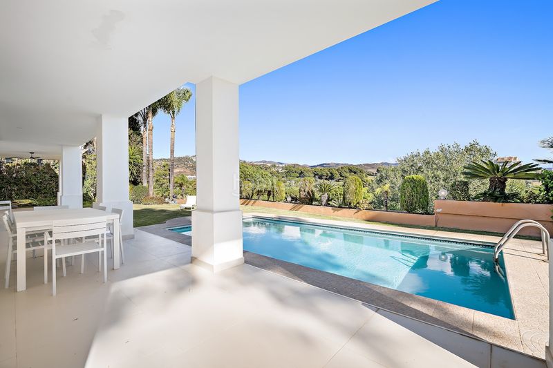 Foto a6910913-97e8-4a90-be80-d44a20ba6a7e. Casa amb piscina a Casco Antiguo Marbella