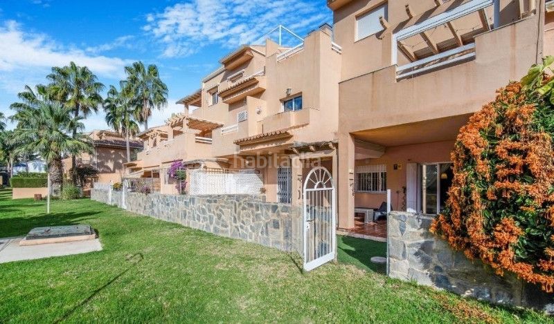Foto 39015f3c-a217-40de-b711-ae2a00257c83. Apartament amb calefacció aparcament piscina a Marbesa Marbella