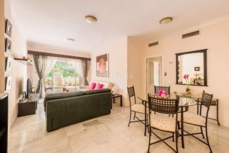 Foto 5a128540-3ce5-4575-80a5-ecdd83e7b3ae. Apartament amb calefacció aparcament piscina a Marbesa Marbella