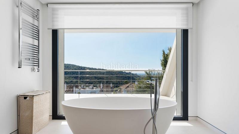 Foto 34630b2b-a44a-4f0e-a193-69f3e1186a8c. Maison avec parking piscine dans La Quinta Benahavís