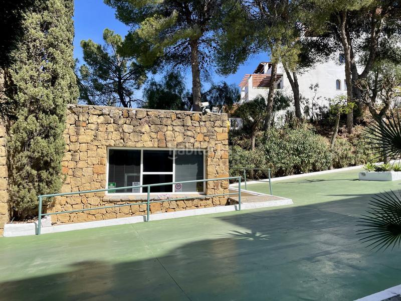 Foto aab3fc83-3b27-4db3-a280-5924f6a6eb01. Attique avec parking piscine dans Puente Romano Marbella