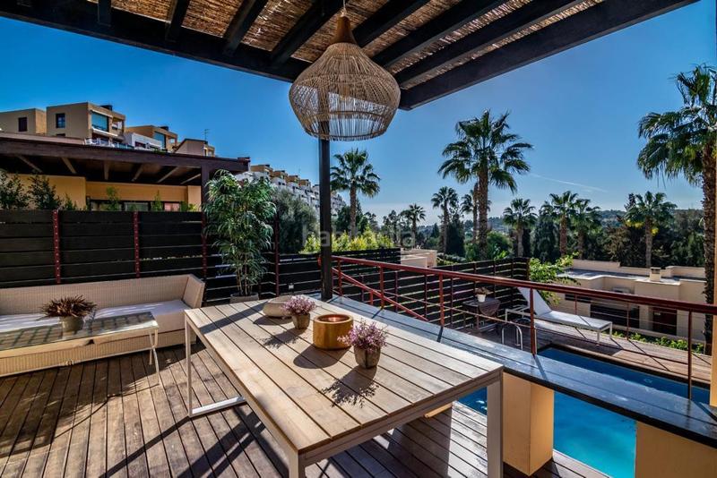 Foto b7dfd565-f91a-4083-8aab-dd9bc6ad8ce0. Lloguer casa adossada amb calefacció aparcament piscina a Estepona