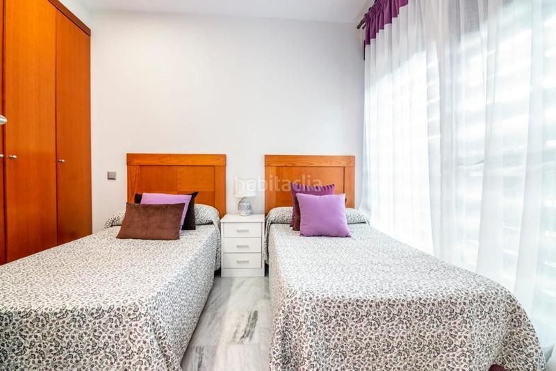 Foto 5974a3e2-1c2c-4e5e-999b-7d4e992dd3a3. Rent semi detached house with heating parking pool in Estepona