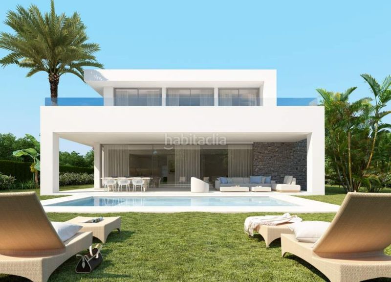 Foto 208e46f2-051a-490c-9a40-d92b93d7c095. Casa amb aparcament piscina a Casco Antiguo Marbella