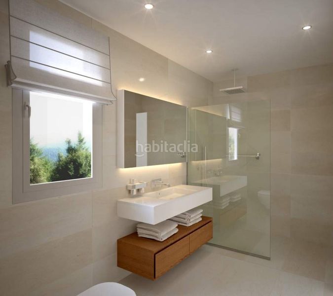 Foto 74ebcf65-3a2a-44a8-abc7-9c2393d209a2. Casa amb aparcament piscina a Casco Antiguo Marbella