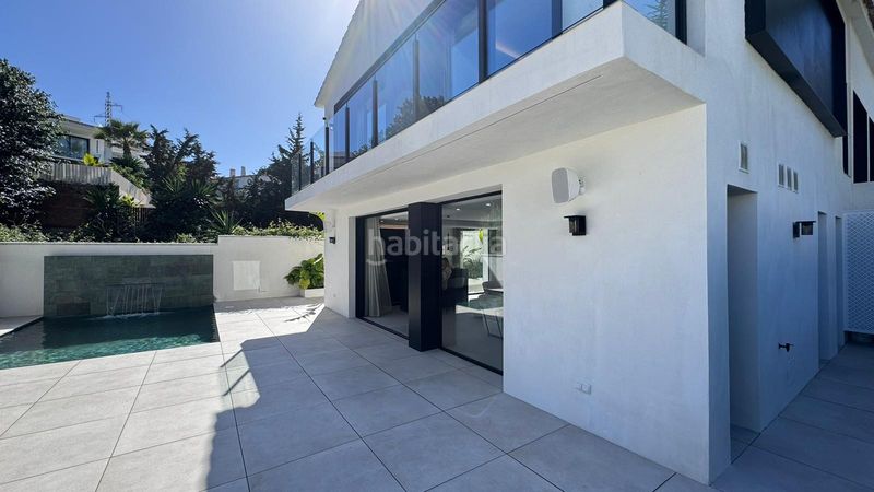 Foto 9a67e484-2587-4fac-94d9-543065cef619. Casa amb calefacció aparcament piscina a Nueva Andalucía centro Marbella