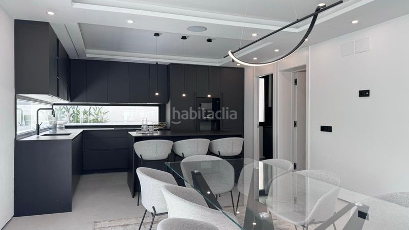 Foto eca64c02-9935-409c-8ddc-3aba88b473d7. Casa amb calefacció aparcament piscina a Nueva Andalucía centro Marbella