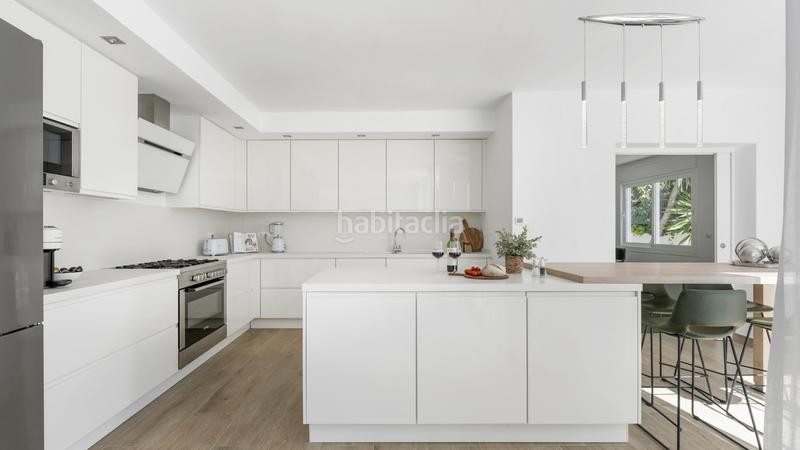 Foto b5a59b96-b51c-45d3-84da-736233170686. Casa amb aparcament piscina a El Rosario - Ricmar Marbella