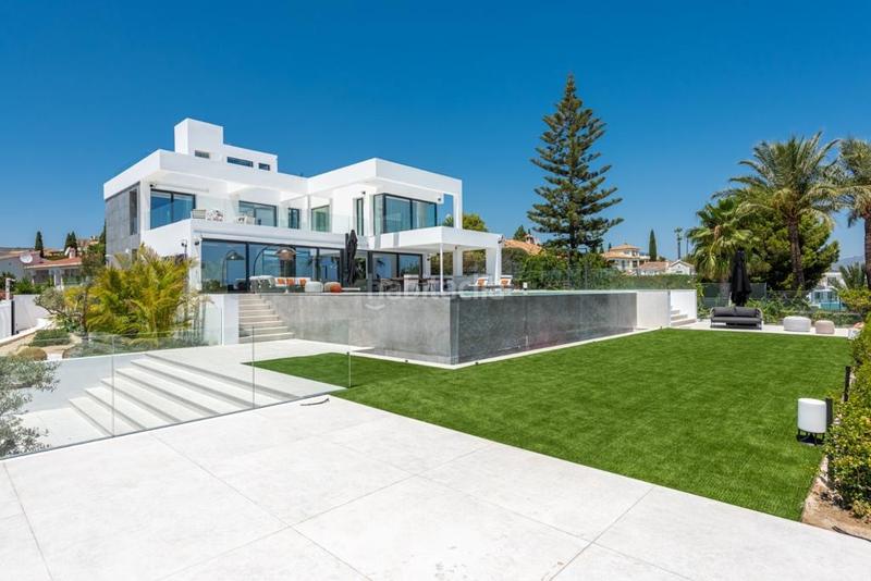 Foto 13e3b06b-2136-46e1-8088-d7e69aaad838. Alquiler casa villa de lujo en paraiso alto, benahavis en Benahavís