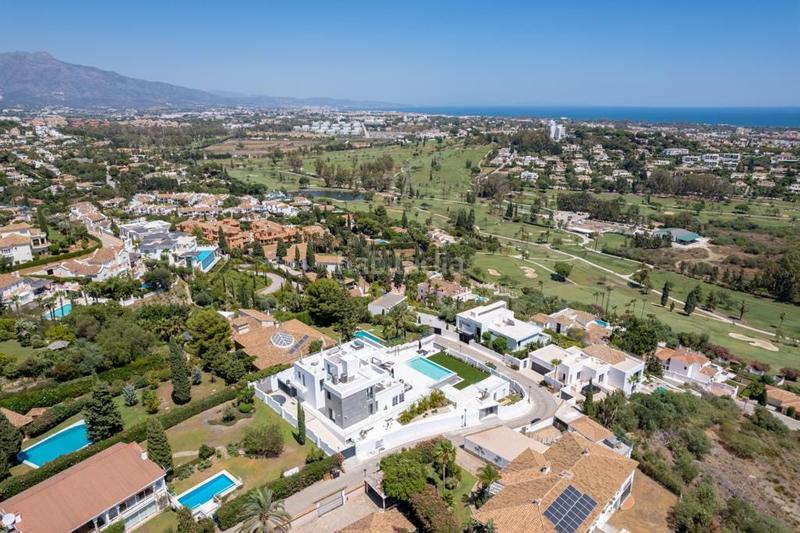 Foto ac6608f6-58dc-4932-aef5-8e8a7548b5b0. Lloguer casa amb calefacció aparcament piscina a Benahavís