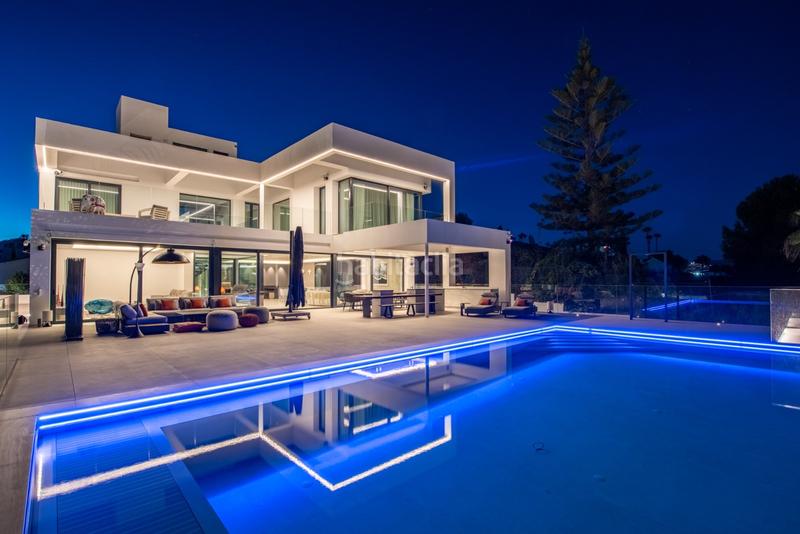 Foto f77ae260-2867-4b9c-bbe2-fb36a0002758. Lloguer casa amb calefacció aparcament piscina a Benahavís