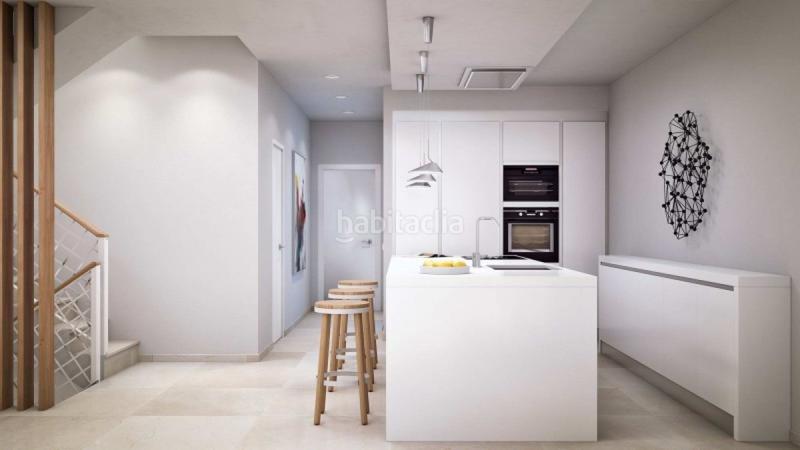 Foto d64ca4a4-7371-4db4-a582-6b98764b8dd8. Casa adosada adosado en venta en Puerto Deportivo Fuengirola
