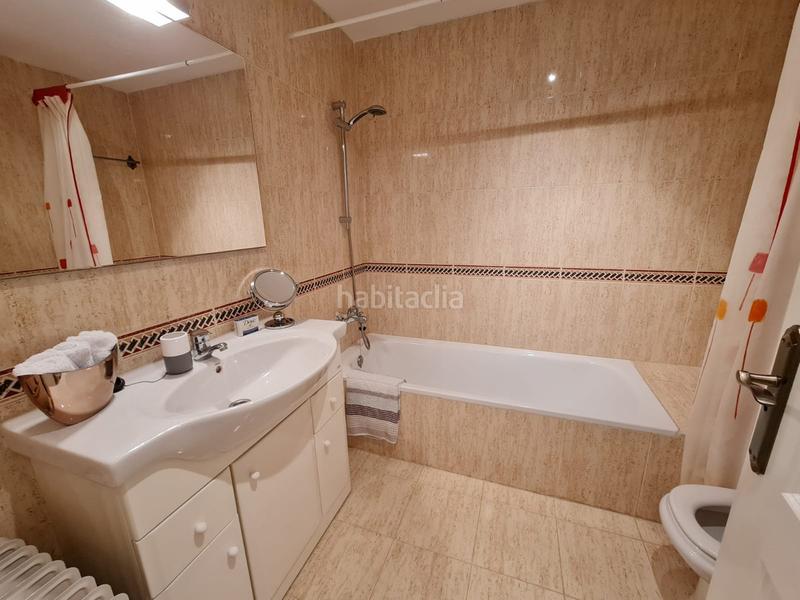 Foto 9c15abc0-5fd3-4f92-ab56-3cd7c6eb74d8. Lloguer apartament a califa-ur nva andalucia 16 a Marbella