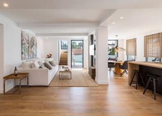 Lloguer Casa a Miguel de unamuno-campana 54. Villa moderna de 3 dormitorios y 4 baños en el corazón de nueva