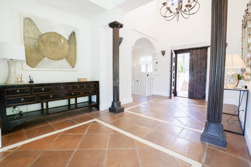 Foto bee6a1fd-71df-45e2-822e-7ff9e382417e. Affitto casa in torre esteril 84 in los arqueros - puerto del almendro Benahavís