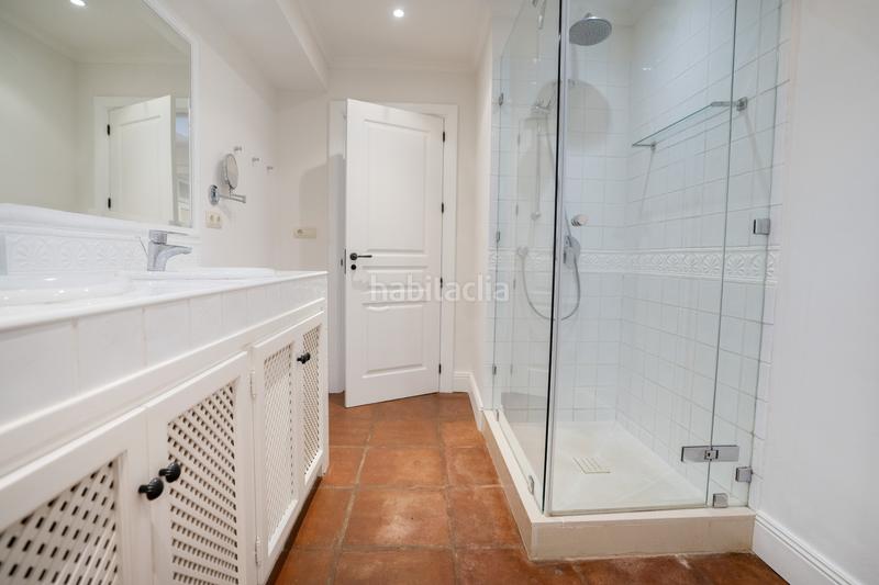 Foto 07b045d6-5b32-4c9a-a155-c39c988beee4. Rent house in torre esteril 84 in los arqueros - puerto del almendro Benahavís