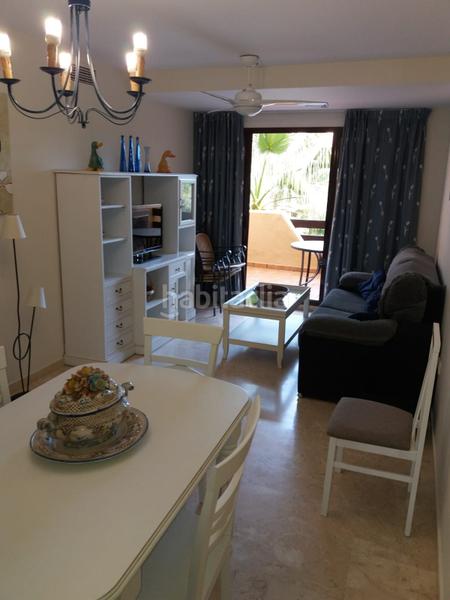 Foto 8a70ebcb-4088-4359-922f-4139e3438b6e. Lloguer apartament amb calefacció aparcament piscina a Estepona