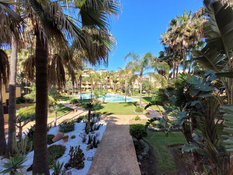 Foto 95af99bb-732d-4ac9-99f4-ee5472158ecc. Lloguer apartament amb calefacció aparcament piscina a Estepona