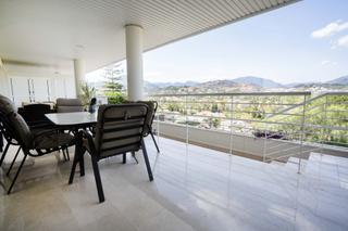 Lloguer Planta baixa a Las Brisas. Apartamento en planta baja de 3 dormitorios