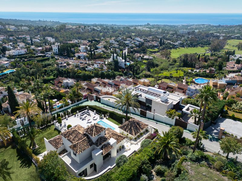 Foto 597d2d7e-31eb-4c07-824f-384b33835aad. Casa amb aparcament piscina a Casco Antiguo Marbella
