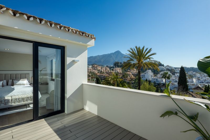Foto fe726571-dfc0-4ab3-995c-5beb25eaca4b. Casa amb aparcament piscina a Casco Antiguo Marbella