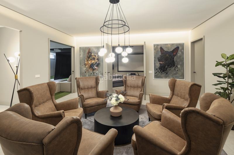 Foto 3b997cc7-7139-4938-8ac5-435cf4feb81c. House with parking pool in Casco Antiguo Marbella