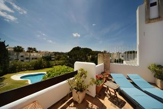 Rent Apartment in Las Brisas. Apartamento de 3 dormitorios en nueva andalucía, marbella