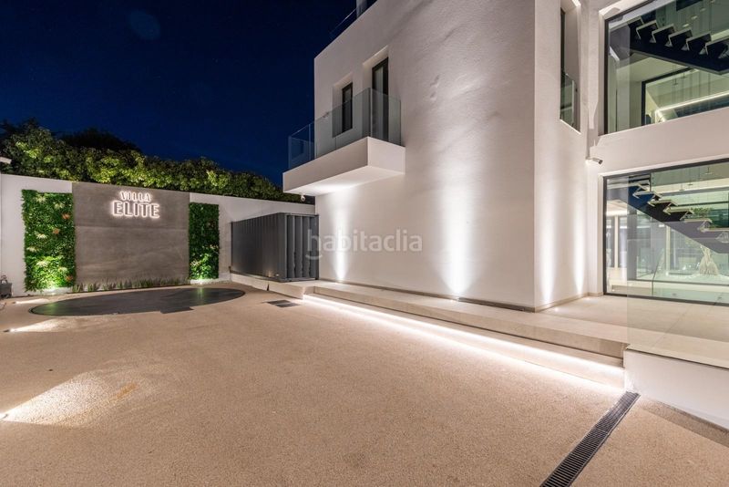 Foto a5d8314a-ac55-4c85-9783-86d3112631f3. Casa amb aparcament piscina a Paraiso - Barronal Estepona
