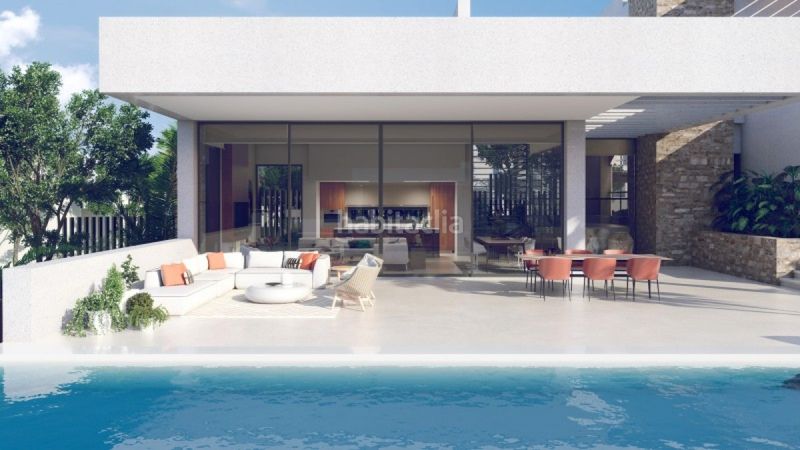 Foto 1ce2e3e7-6ac3-49b8-8844-34f35f5cd56e. Casa amb calefacció aparcament piscina a Casco Antiguo Marbella