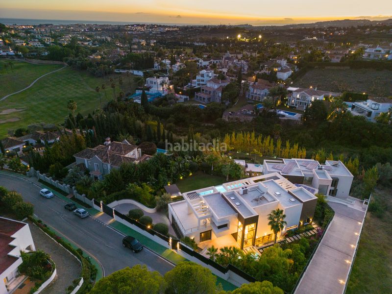 Foto fc05d669-8bc7-4348-8f2c-7f5f01d44e1f. Casa amb aparcament piscina a Casco Antiguo Marbella