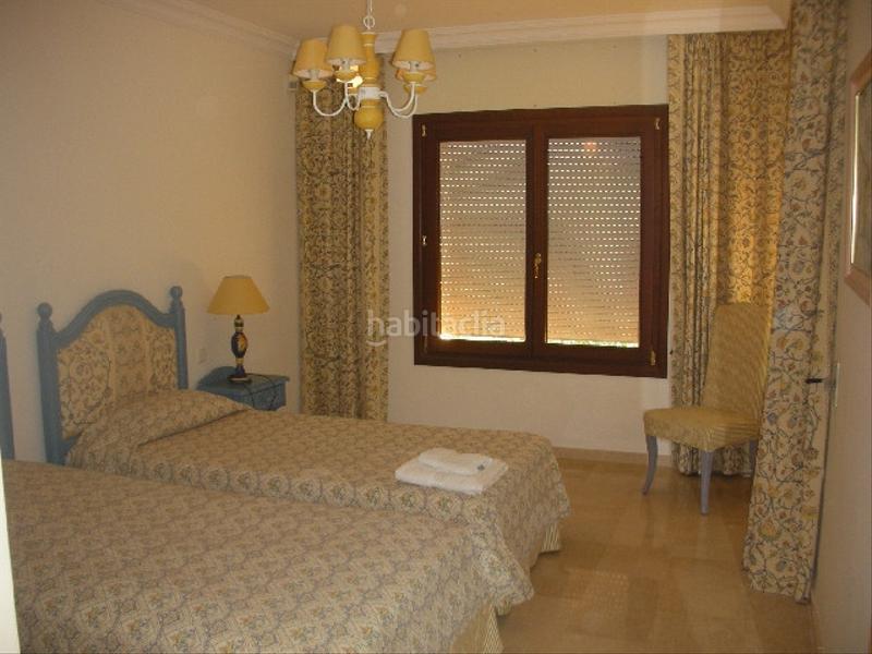 Foto 7a17fbd0-5ce7-41a3-9a09-a4fda52996b8. Haus mit parking pool in Casco Antiguo Marbella