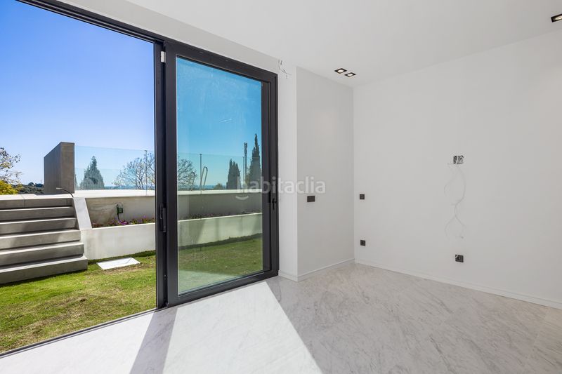 Foto d2ff2b58-f3e2-4a10-840e-28da493bc1db. Casa amb aparcament piscina a Casco Antiguo Marbella