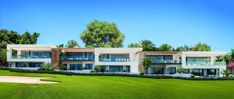 Foto 35c5b22d-9ce4-43b9-a39a-96a3fe288676. Casa amb aparcament piscina a Casco Antiguo Marbella