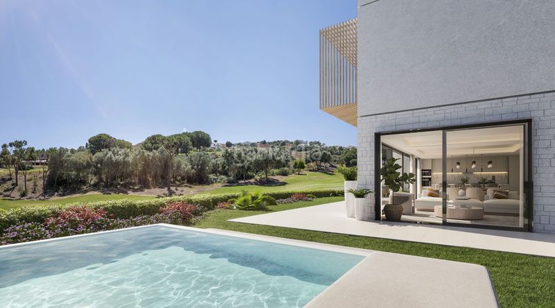 Foto dfe91a7b-cb42-4c03-a64b-2e9f0a514e76. Casa amb aparcament piscina a Casco Antiguo Marbella