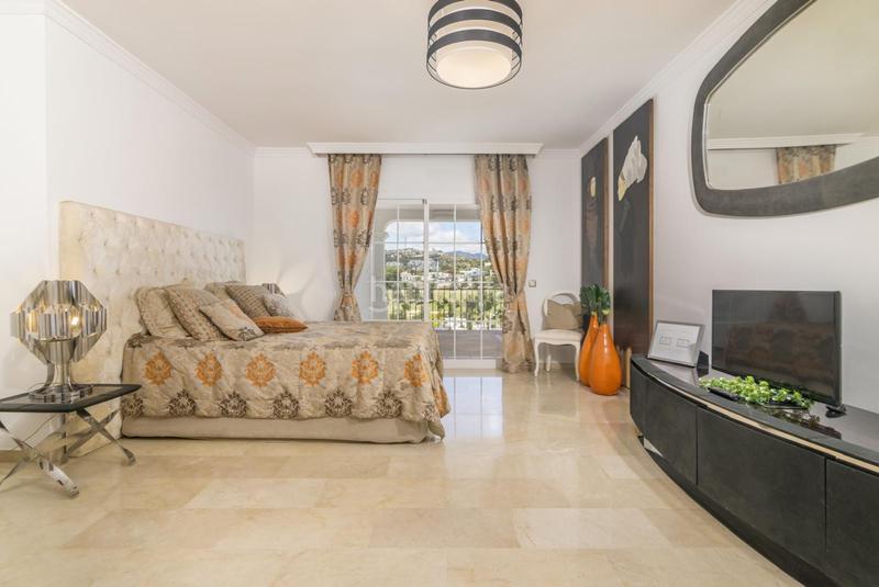 Foto 1b34e507-4e3f-4375-b7a7-0bb75be11ac8. Alquiler casa exquisita villa de 5 dormitorios en la alqueria, benahavis en Benahavís