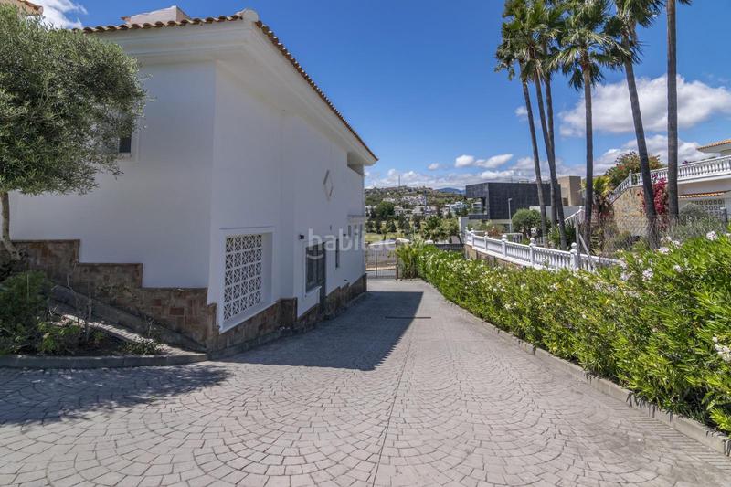 Foto fdc2061e-90c8-4598-8df8-778946654c54. Alquiler casa exquisita villa de 5 dormitorios en la alqueria, benahavis en Benahavís