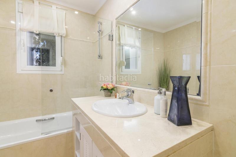 Foto 313aa236-03fc-4e30-a417-bb4dd23f7984. Lloguer casa amb calefacció aparcament piscina a Benahavís