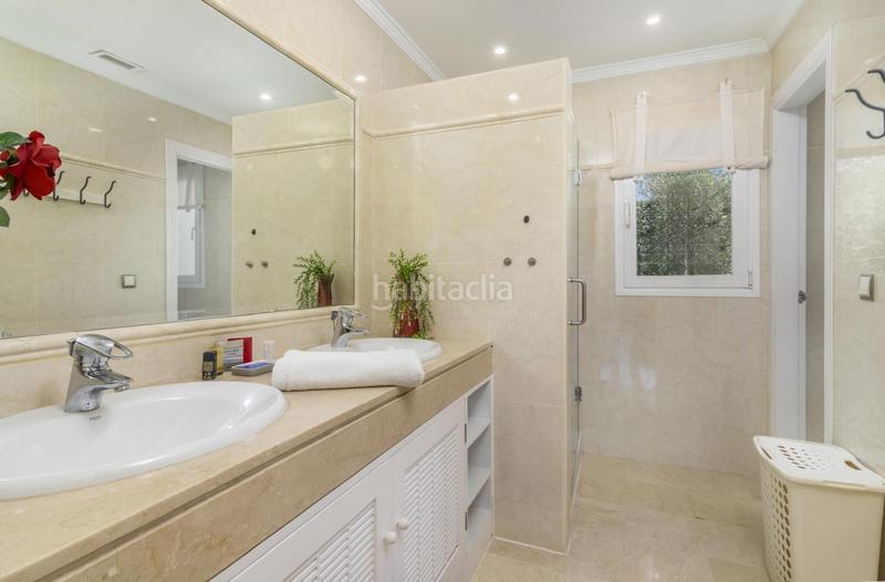 Foto 0a4a50c6-4886-4194-b858-e2271c454f04. Rent house with heating parking pool in La Alquería Benahavís