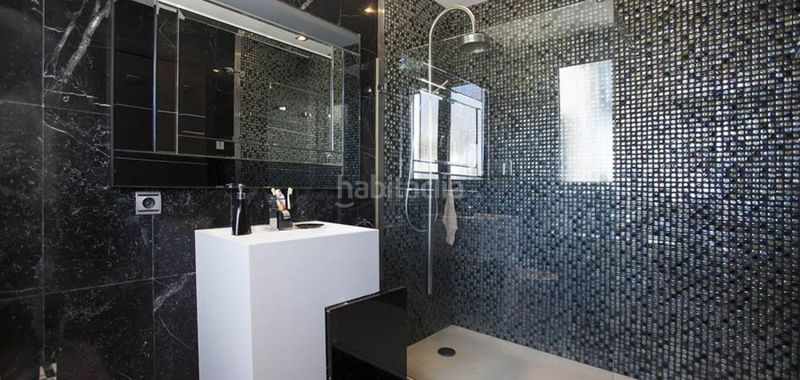 Foto b4d5e0d1-74a7-446b-a15e-9cb613b818ac. Casa amb aparcament piscina a Casco Antiguo Marbella